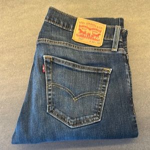 Levi’s 511 33x32